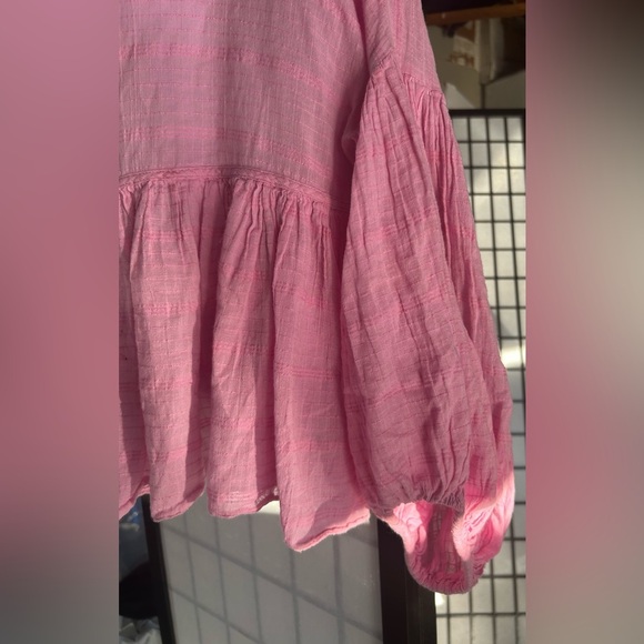FREE PEOPLE Beaumont mews cropped peasant top 
Beaumont Mews Blouse Pink - Picture 5 of 10